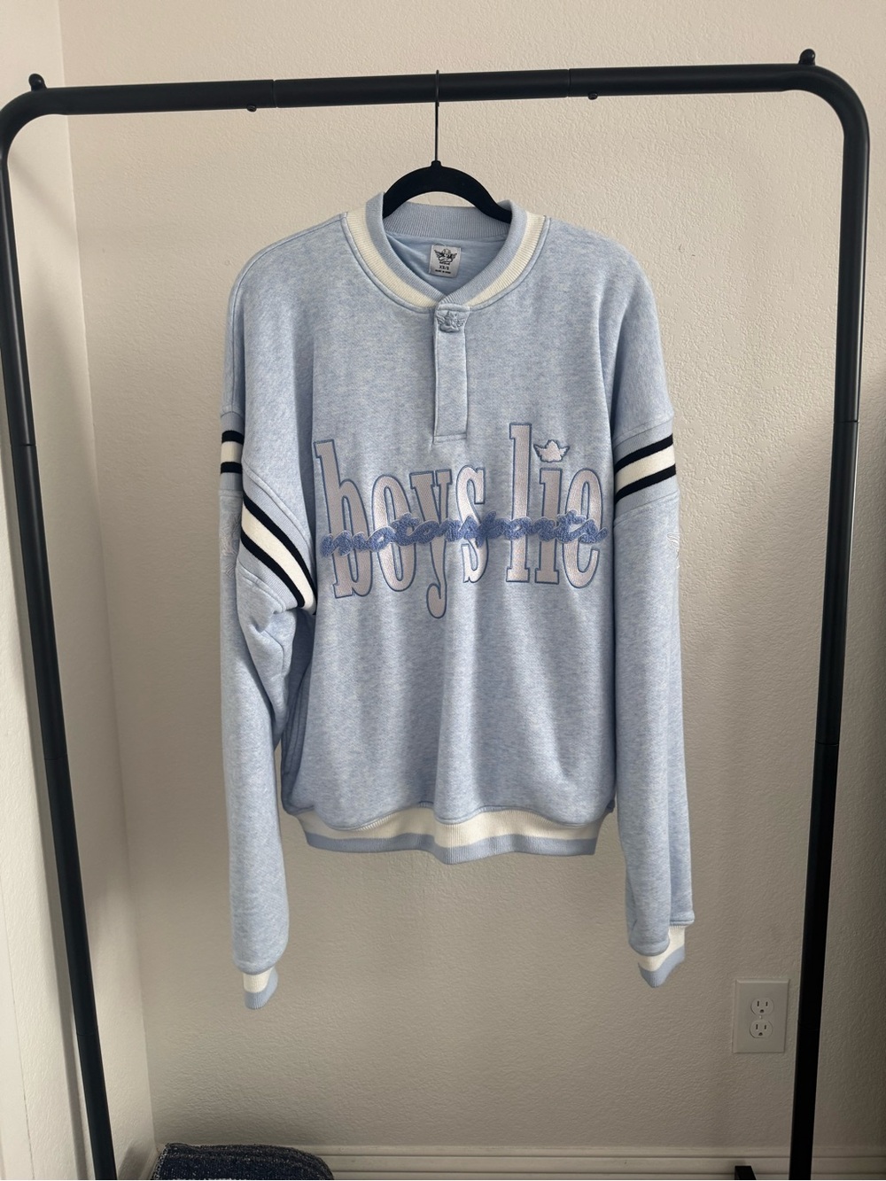 Boys Lie sweatshirt